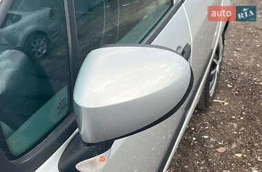 Хэтчбек Renault Modus 2009 в 