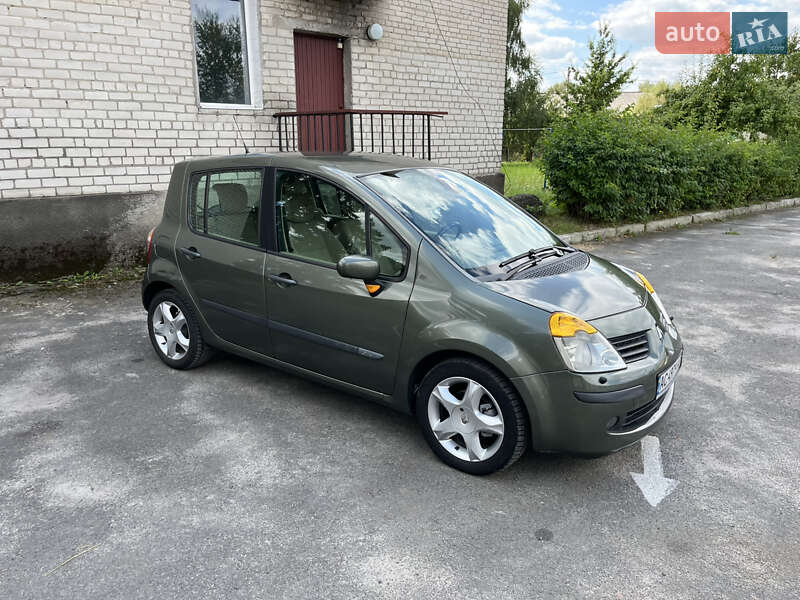 Хэтчбек Renault Modus 2005 в Любомле