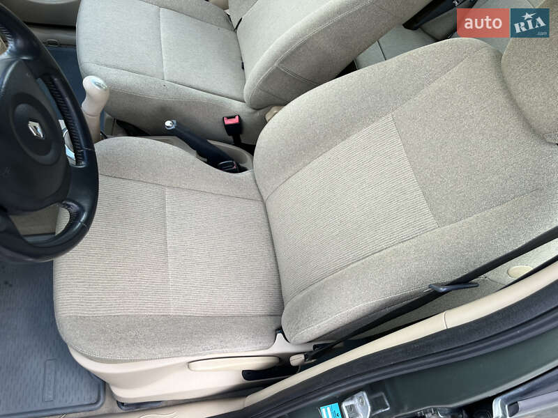 Хэтчбек Renault Modus 2005 в Любомле