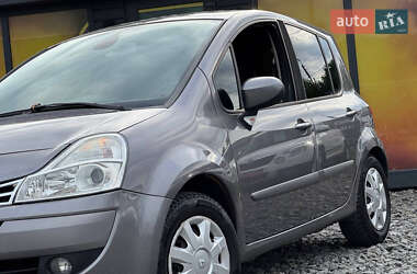 Хэтчбек Renault Modus 2010 в 