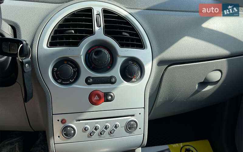 Хэтчбек Renault Modus 2012 в Львове фото 12 Хэтчбек Renault Modus 2012 в Львове