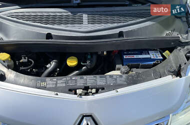 Хэтчбек Renault Modus 2011 в 