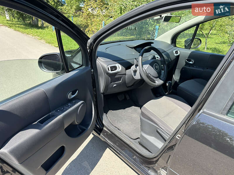 Хетчбек Renault Modus 2008 в Луцьку