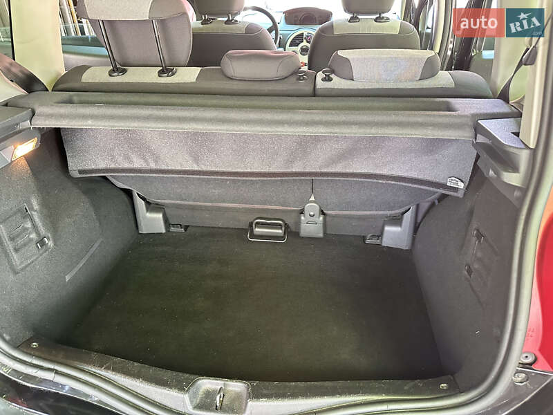 Хетчбек Renault Modus 2008 в Луцьку