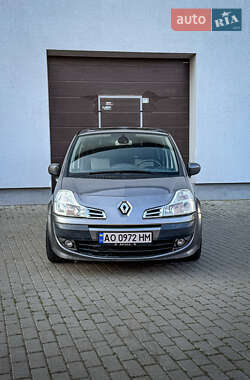 Хетчбек Renault Modus 2008 в Ужгороді