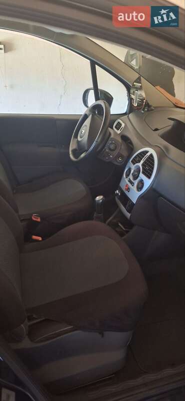 Хэтчбек Renault Modus 2008 в Христиновке