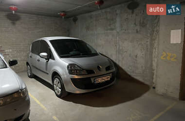 Хэтчбек Renault Modus 2007 в Львове