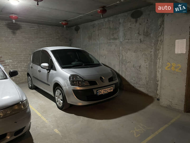 Хэтчбек Renault Modus 2007 в 