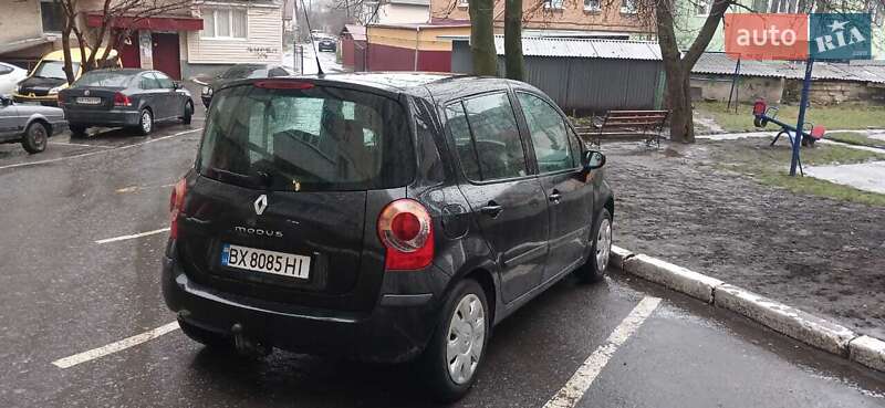 Хэтчбек Renault Modus 2004 в Хмельницком