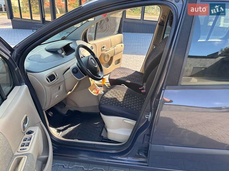Хэтчбек Renault Modus 2006 в Ставище
