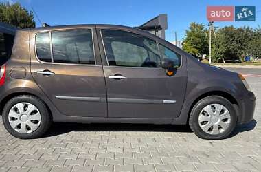 Хэтчбек Renault Modus 2006 в 