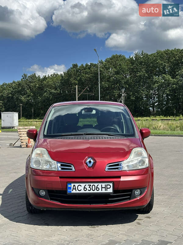 Хэтчбек Renault Modus 2010 в Луцке фото 2 Хэтчбек Renault Modus 2010 в Луцке