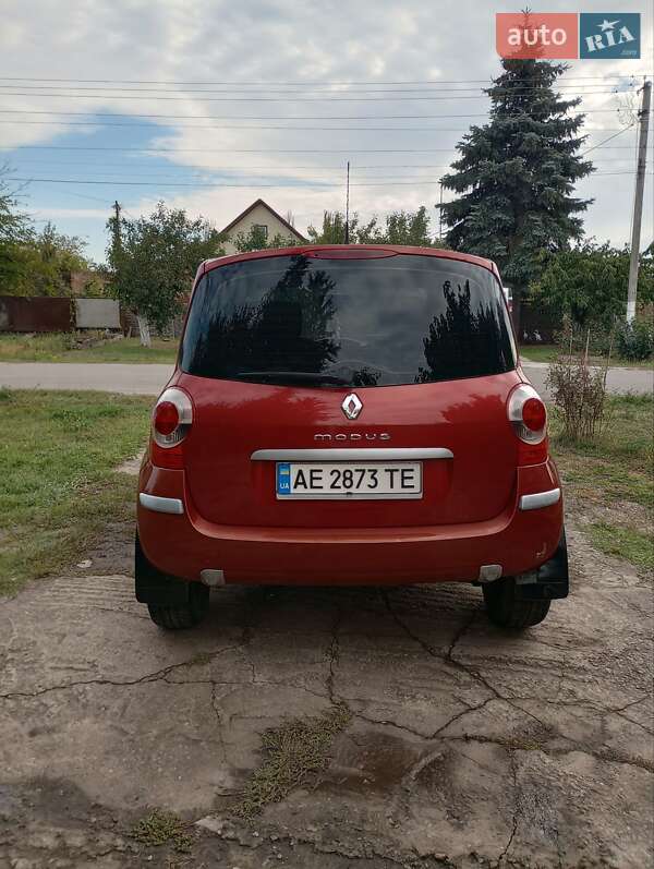 Хэтчбек Renault Modus 2006 в Кривом Роге
