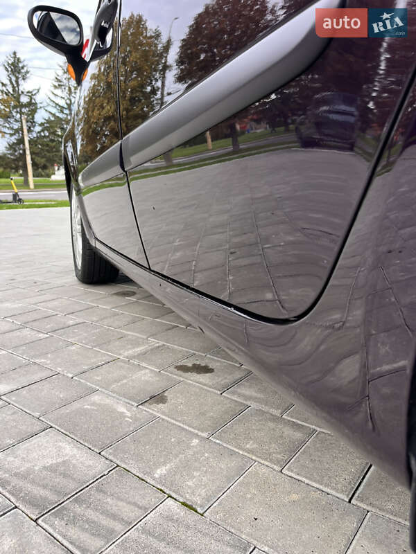 Хэтчбек Renault Modus 2006 в Луцке