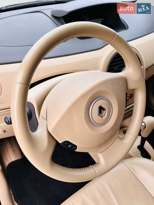 Хэтчбек Renault Modus 2006 в Луцке