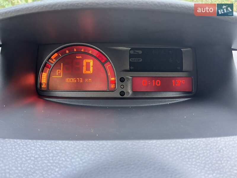 Хэтчбек Renault Modus 2006 в Луцке