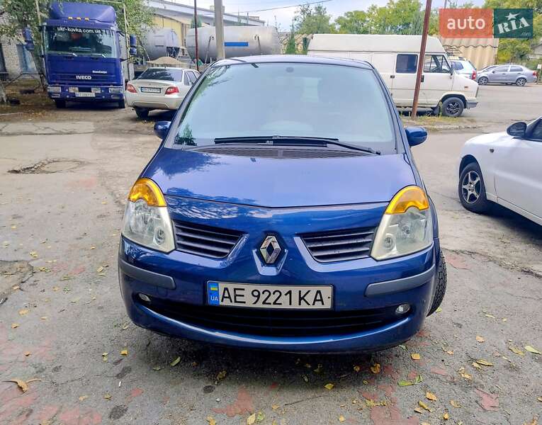 Хэтчбек Renault Modus 2005 в Днепре