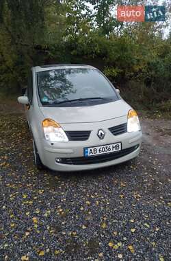 Хэтчбек Renault Modus 2006 в 