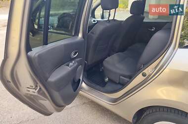 Хетчбек Renault Modus 2009 в 