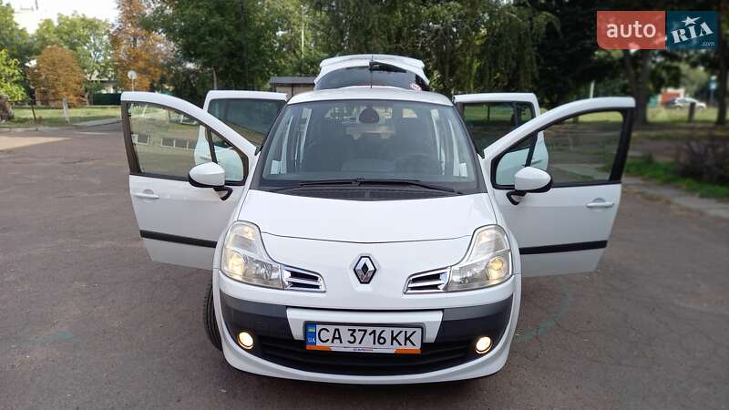 Хэтчбек Renault Modus 2012 в Черкассах