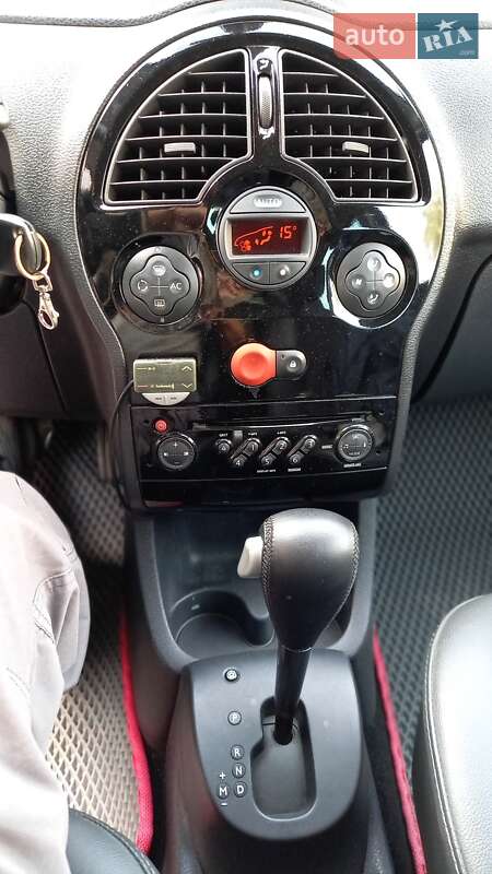 Хэтчбек Renault Modus 2012 в Черкассах