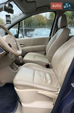 Хетчбек Renault Modus 2006 в 