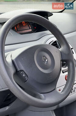 Хэтчбек Renault Modus 2010 в 