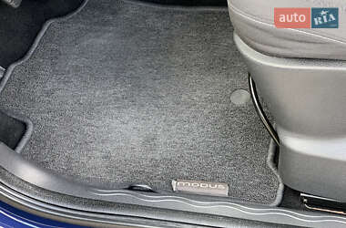 Хэтчбек Renault Modus 2010 в 
