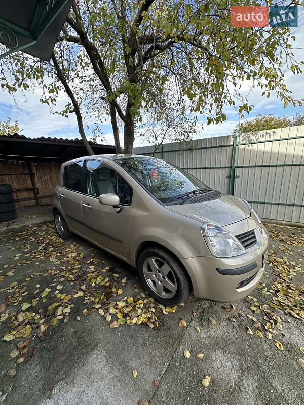 Хетчбек Renault Modus 2006 в Олександрії