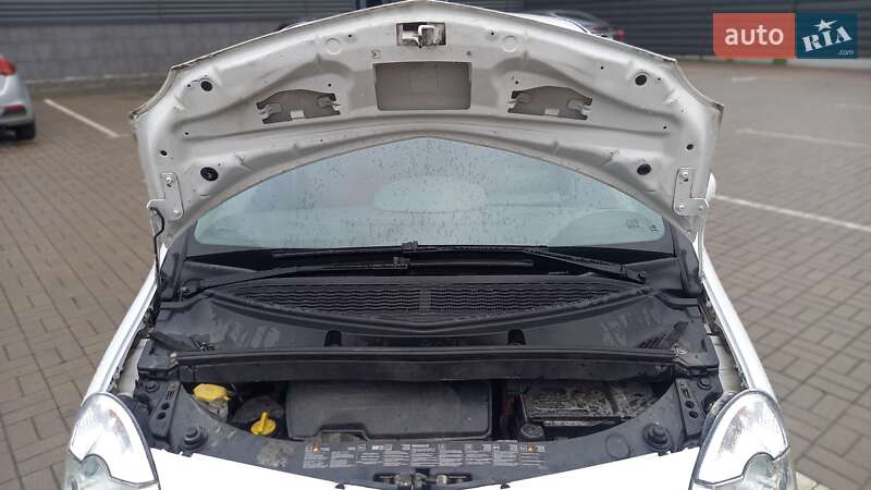 Хетчбек Renault Modus 2007 в Черкасах фото 10 Хетчбек Renault Modus 2007 в Черкасах