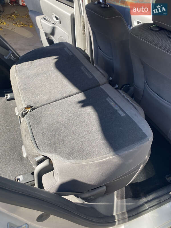 Хэтчбек Renault Modus 2011 в Виннице