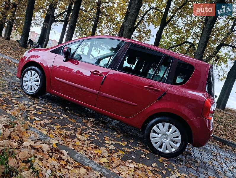 Хэтчбек Renault Modus 2009 в Полтаве фото 3 Хэтчбек Renault Modus 2009 в Полтаве