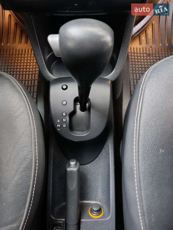 Хэтчбек Renault Modus 2009 в Полтаве фото 21 Хэтчбек Renault Modus 2009 в Полтаве