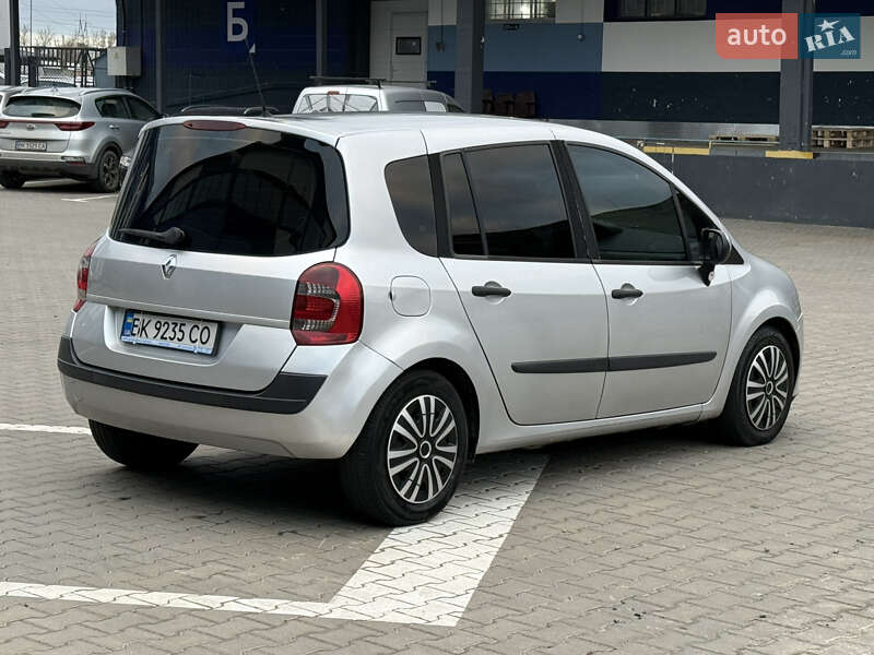 Хетчбек Renault Modus 2009 в Рівному