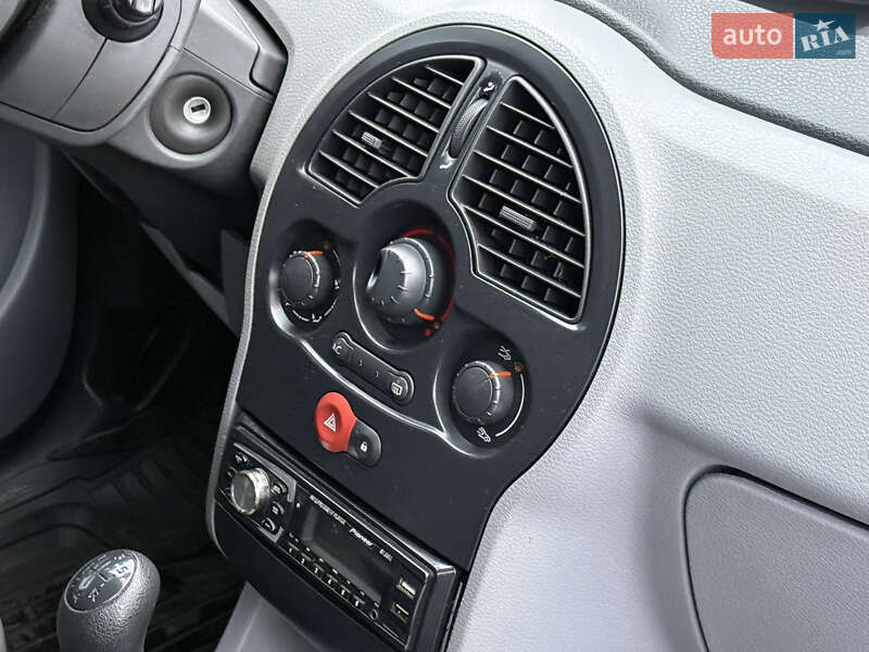 Хетчбек Renault Modus 2009 в Рівному