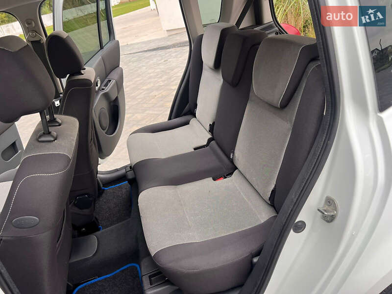 Хэтчбек Renault Modus 2008 в Луцке фото 11 Хэтчбек Renault Modus 2008 в Луцке