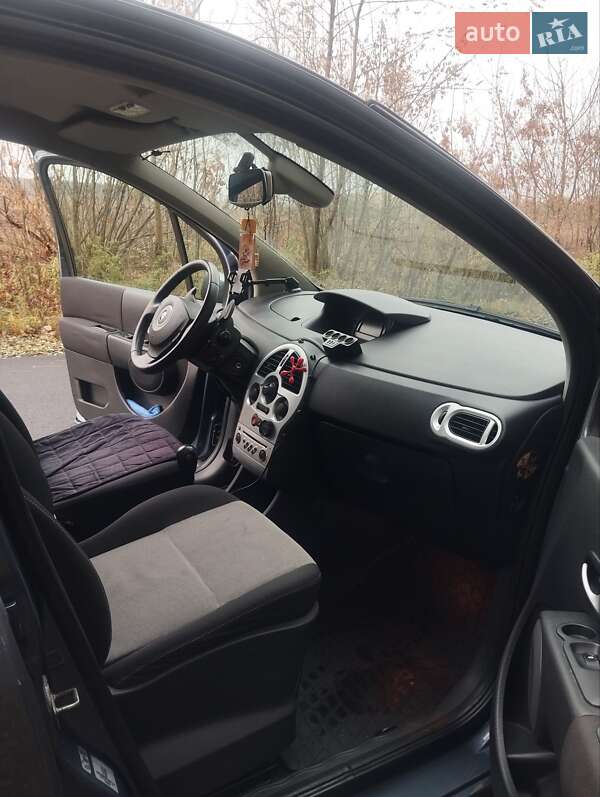 Хэтчбек Renault Modus 2007 в Киверцах