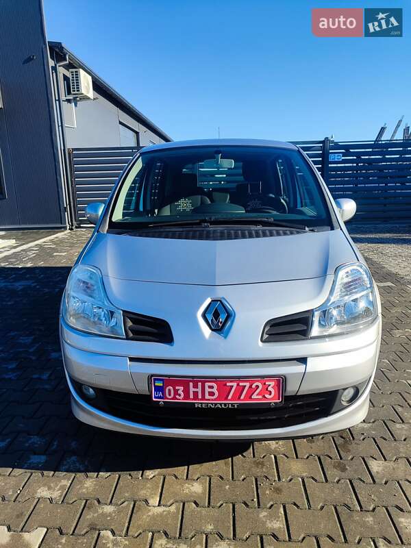 Хетчбек Renault Modus 2012 в Чернівцях фото 8 Хетчбек Renault Modus 2012 в Чернівцях