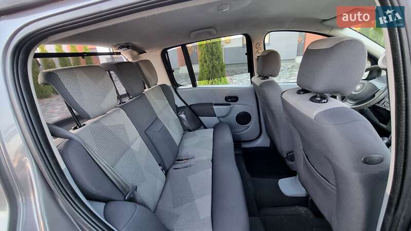 Хетчбек Renault Modus 2007 в Луцьку фото 29 Хетчбек Renault Modus 2007 в Луцьку