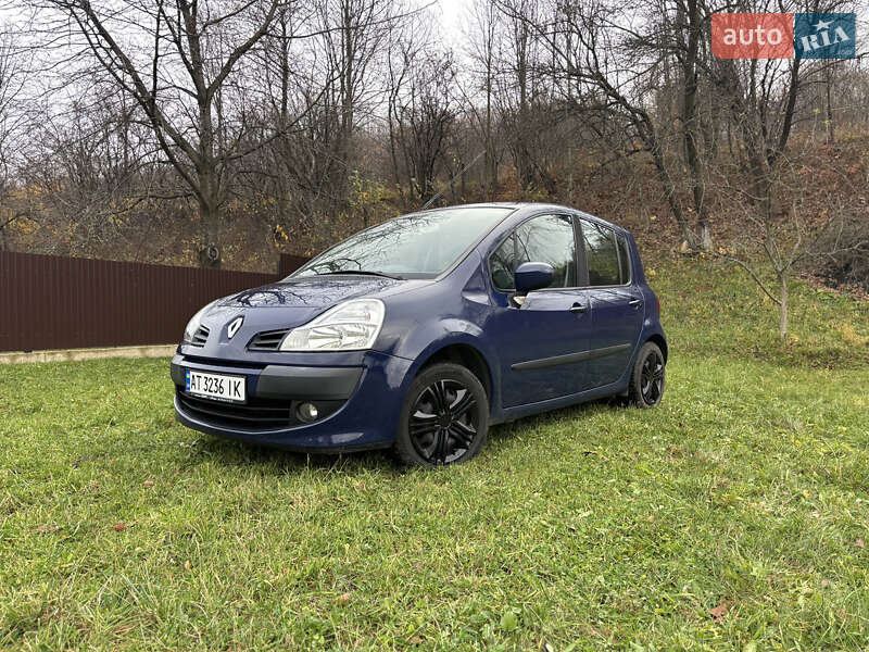 Хетчбек Renault Modus 2009 в Надвірній фото Хетчбек Renault Modus 2009 в Надвірній