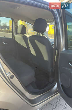 Хэтчбек Renault Modus 2009 в Житомире