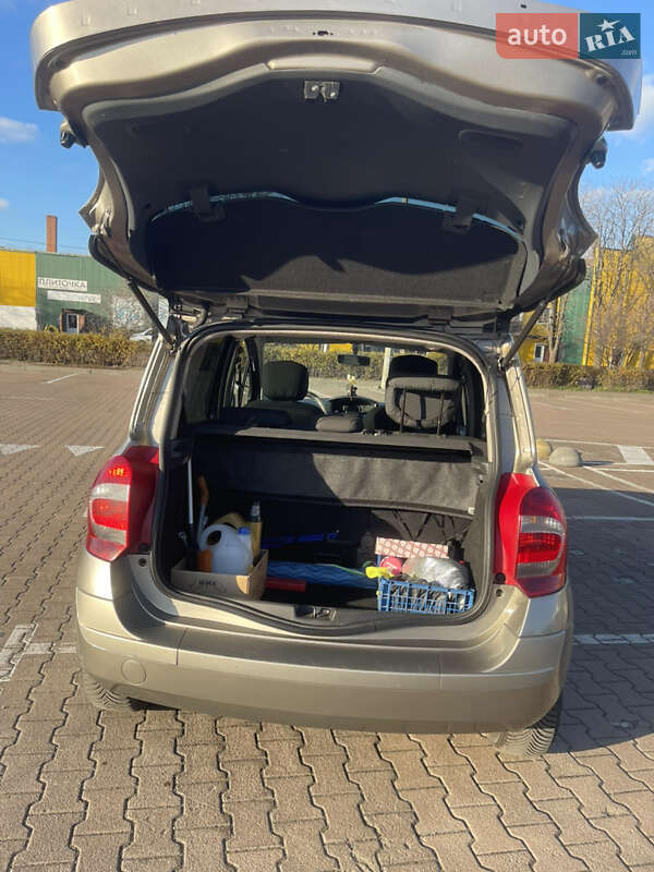 Хэтчбек Renault Modus 2009 в Житомире