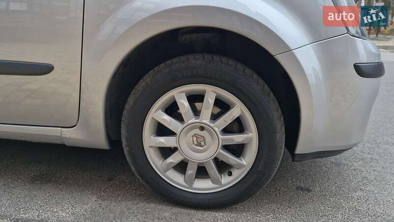 Мінівен Renault Modus 2007 в Чернігові