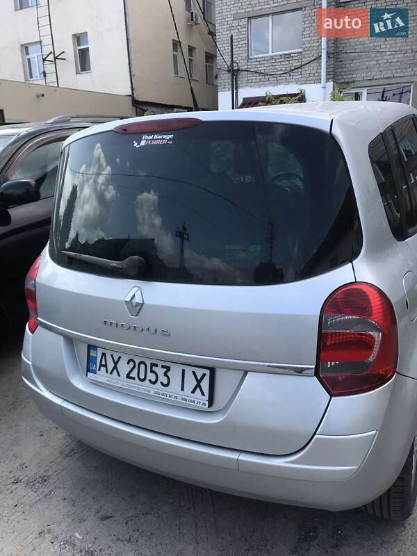 Хэтчбек Renault Modus 2011 в Красилове фото 5 Хэтчбек Renault Modus 2011 в Красилове
