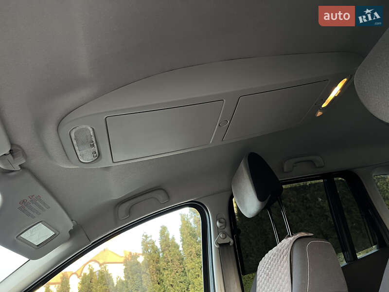 Хэтчбек Renault Modus 2008 в Ровно фото 11 Хэтчбек Renault Modus 2008 в Ровно