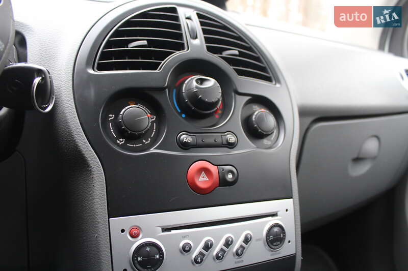 Хетчбек Renault Modus 2012 в Трускавці фото 59 Хетчбек Renault Modus 2012 в Трускавці