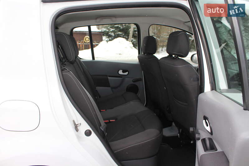 Хетчбек Renault Modus 2012 в Трускавці фото 75 Хетчбек Renault Modus 2012 в Трускавці