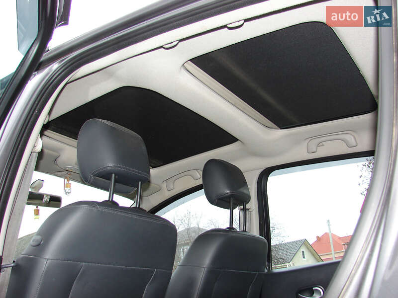 Хэтчбек Renault Modus 2009 в Одессе