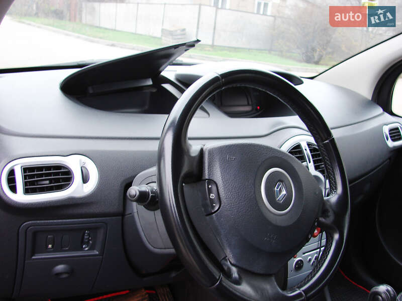 Хэтчбек Renault Modus 2009 в Одессе