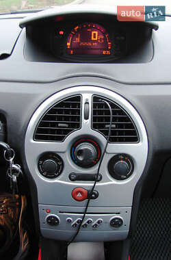 Хэтчбек Renault Modus 2009 в Одессе